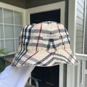 Burberry Bucket Hat Vintage